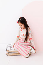 Load image into Gallery viewer, Pink Santas | PEPLUM