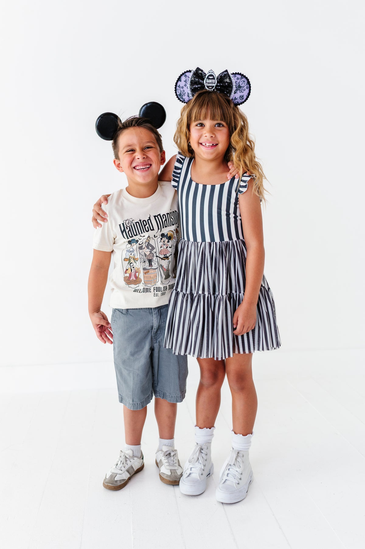 Haunted Mansion (CREAM) | KIDS TEE