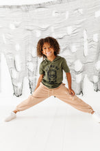 Load image into Gallery viewer, Frankie | HOODED TEE