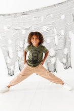 Load image into Gallery viewer, Frankie | HOODED TEE