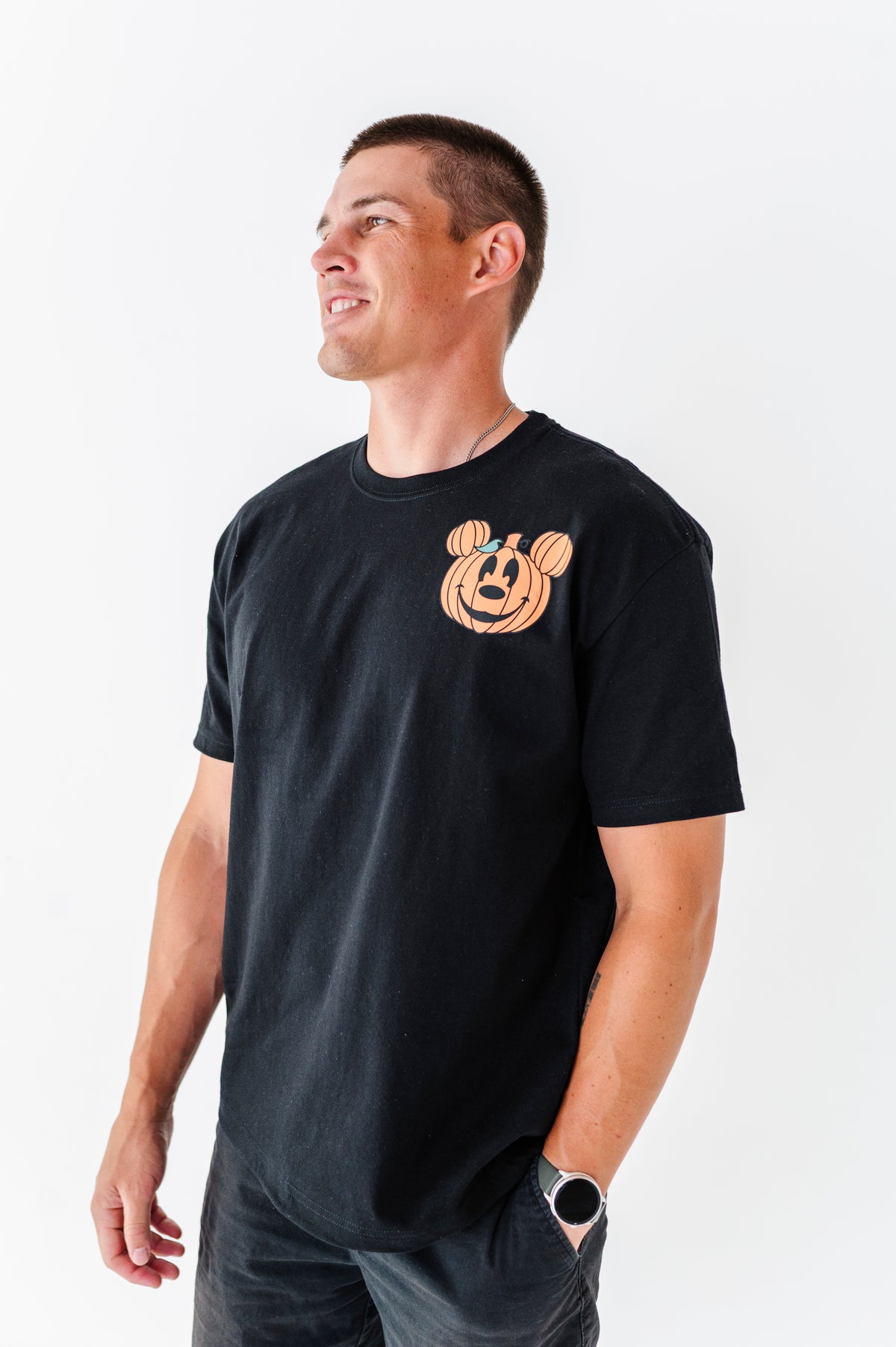 Pocket Mickey Pumpkin (BLACK) | ADULT UNISEX TEE