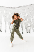 Load image into Gallery viewer, Olive | VINTAGE CARGO JOGGERS