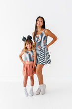 Load image into Gallery viewer, Stripe Mickey Pumpkin | Kids Active SET