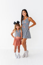 Load image into Gallery viewer, Stripe Mickey Pumpkin | Kids Active SET