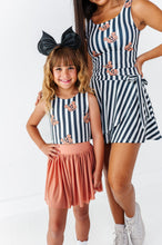 Load image into Gallery viewer, Stripe Mickey Pumpkin | Kids Active SET