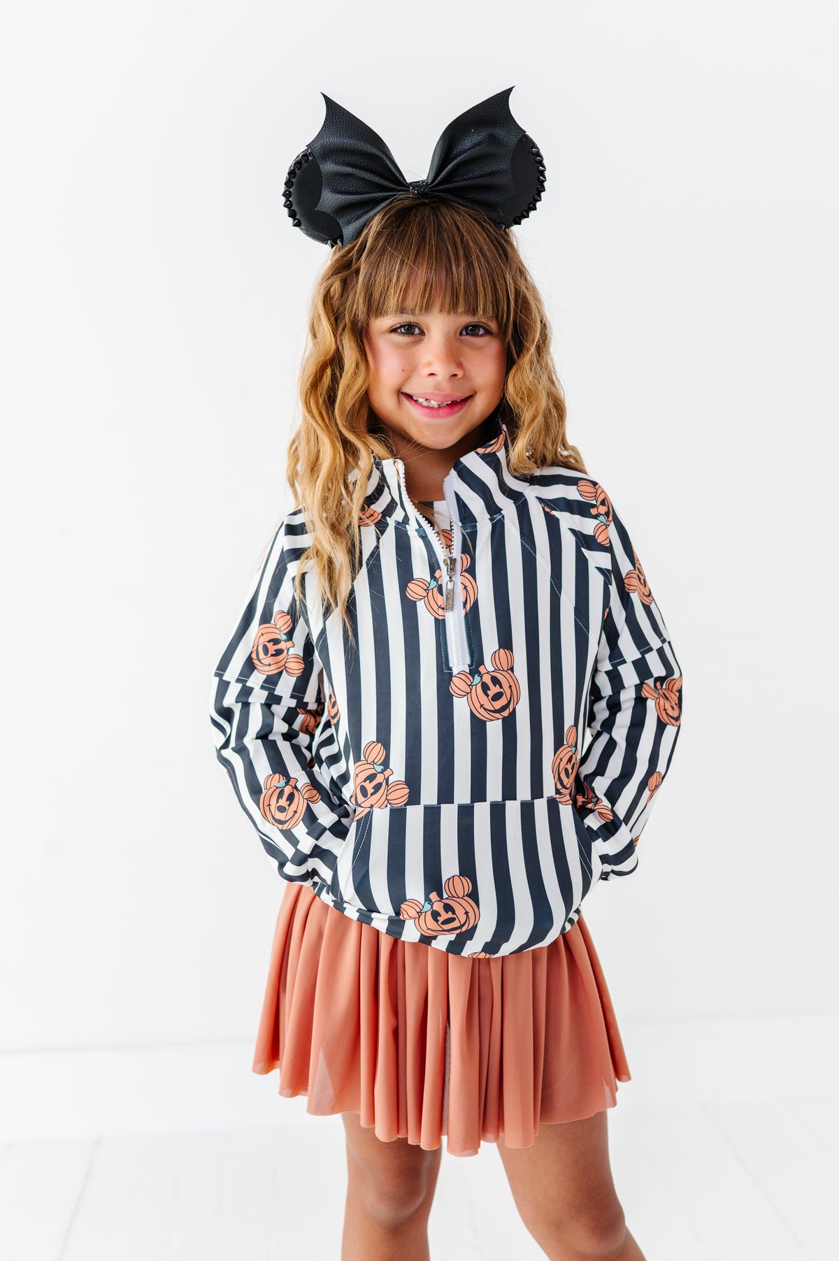 Stripe Mickey Pumpkin | KIDS 1/4th ZIP