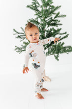 Load image into Gallery viewer, Magical Ornaments | ONE-Piece ZIP