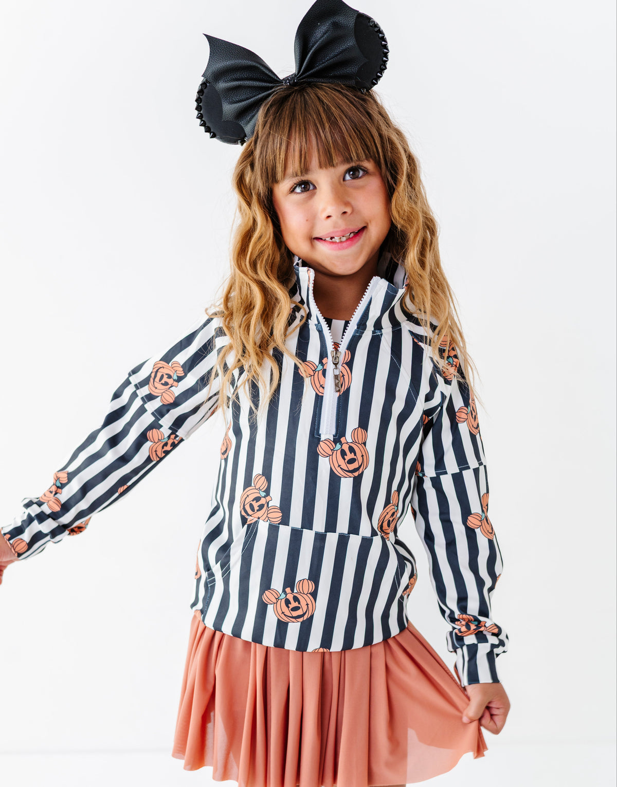 Stripe Mickey Pumpkin | KIDS 1/4th ZIP
