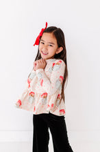 Load image into Gallery viewer, Pink Santas | PEPLUM