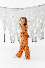 Load image into Gallery viewer, Floral Ghostie Dotted | 2-Piece Bamboo Set