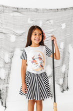 Load image into Gallery viewer, Good Ghouls Club | TEE
