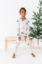 Load image into Gallery viewer, Magical Ornaments | BOYS 2-Piece SET