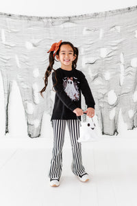 Lacey the Ghost | SIDE-SPLIT SWEATSHIRT