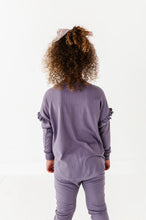 Load image into Gallery viewer, PLUM RIB | Crewneck (with ruffle)