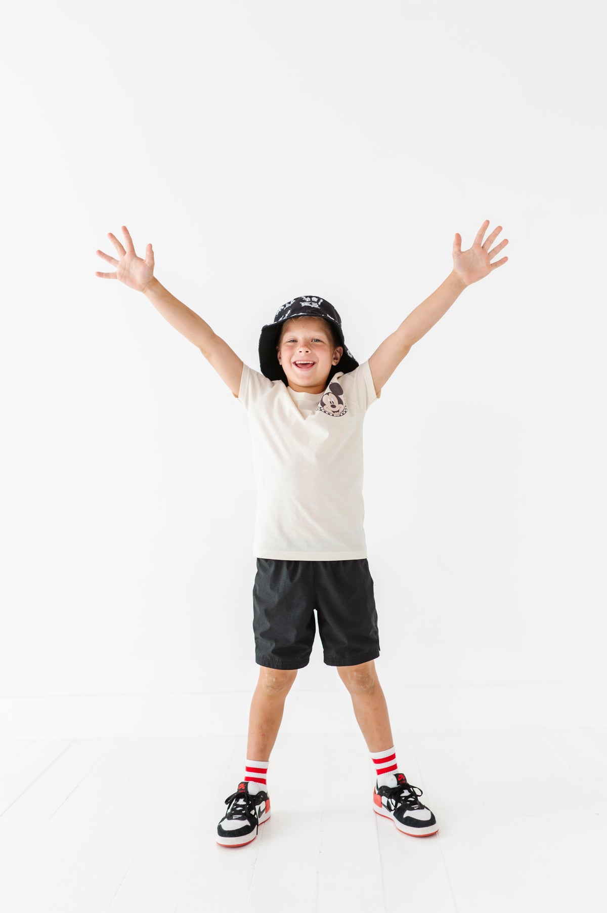 Mickey Circle | KIDS CREAM TEE
