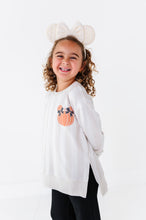 Load image into Gallery viewer, Piggy Pumpkin (STRIPE) | SIDE SPLIT SWEATSHIRT