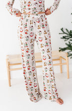 Load image into Gallery viewer, Classic Characters | WOMEN'S Pants