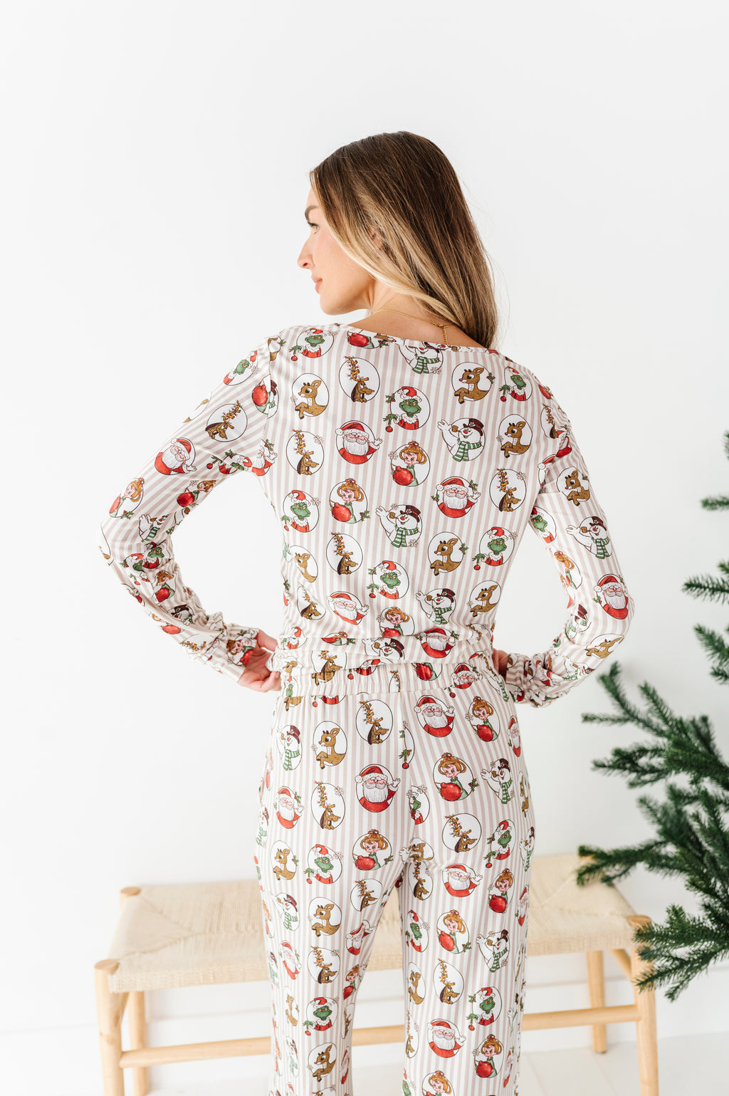 Classic Characters | WOMEN'S Long Sleeve Top