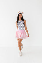 Load image into Gallery viewer, Checkered Mouse | ADULT TANK
