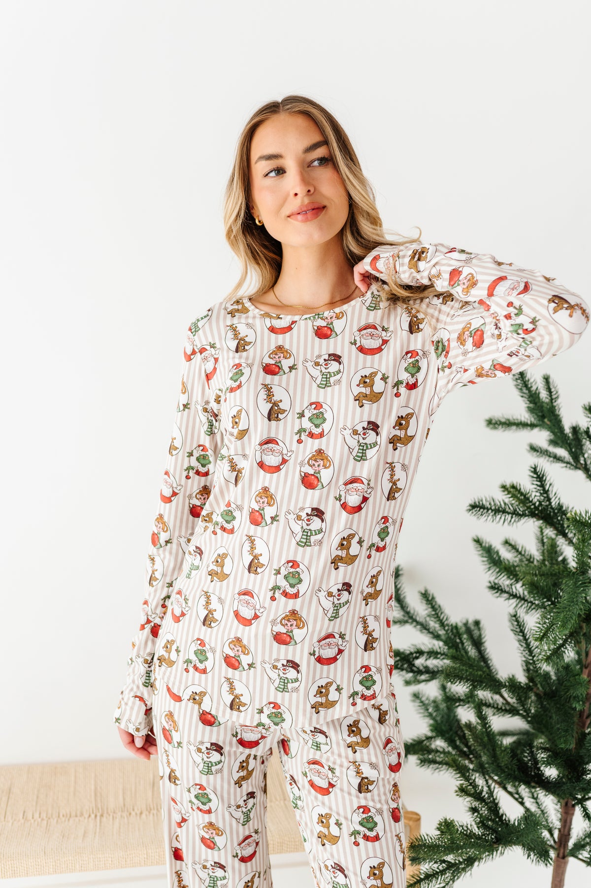 Classic Characters | WOMEN'S Long Sleeve Top