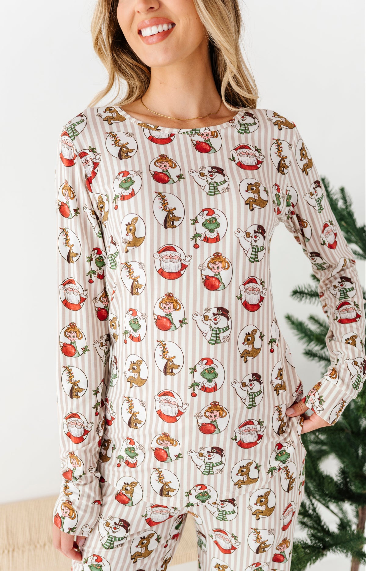 Classic Characters | WOMEN'S Long Sleeve Top