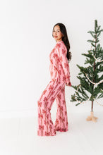 Load image into Gallery viewer, Peppermint Bows | WOMEN'S Pants