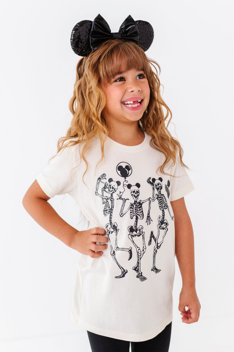 Skelly Magic | KIDS CHARCOAL TEE