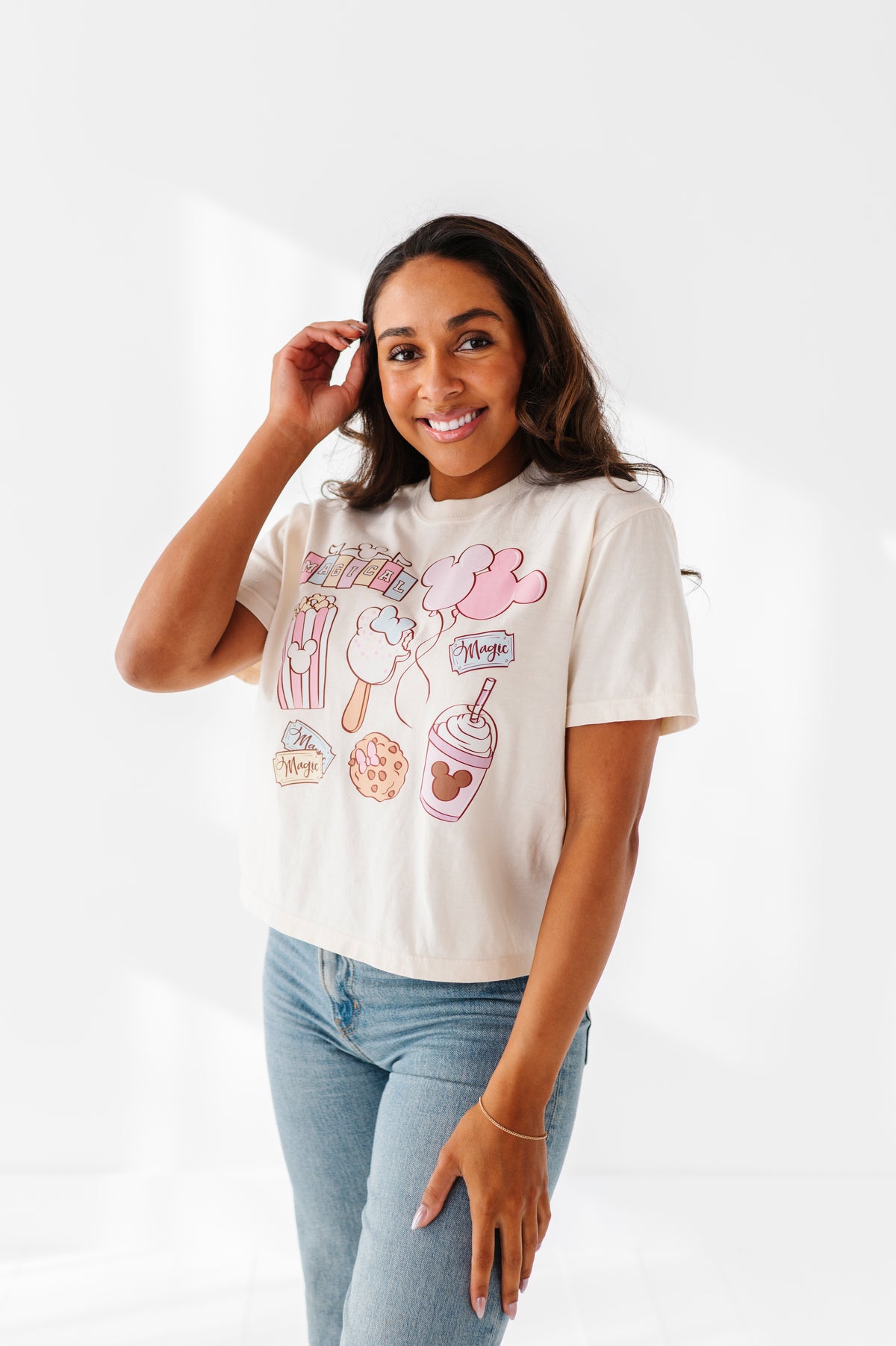 MAGICAL SNACKS CROPPED | CREAM ADULT TEE