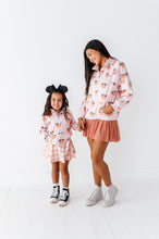 Load image into Gallery viewer, Peach Piggy Pumpkins | KIDS 1/4th ZIP