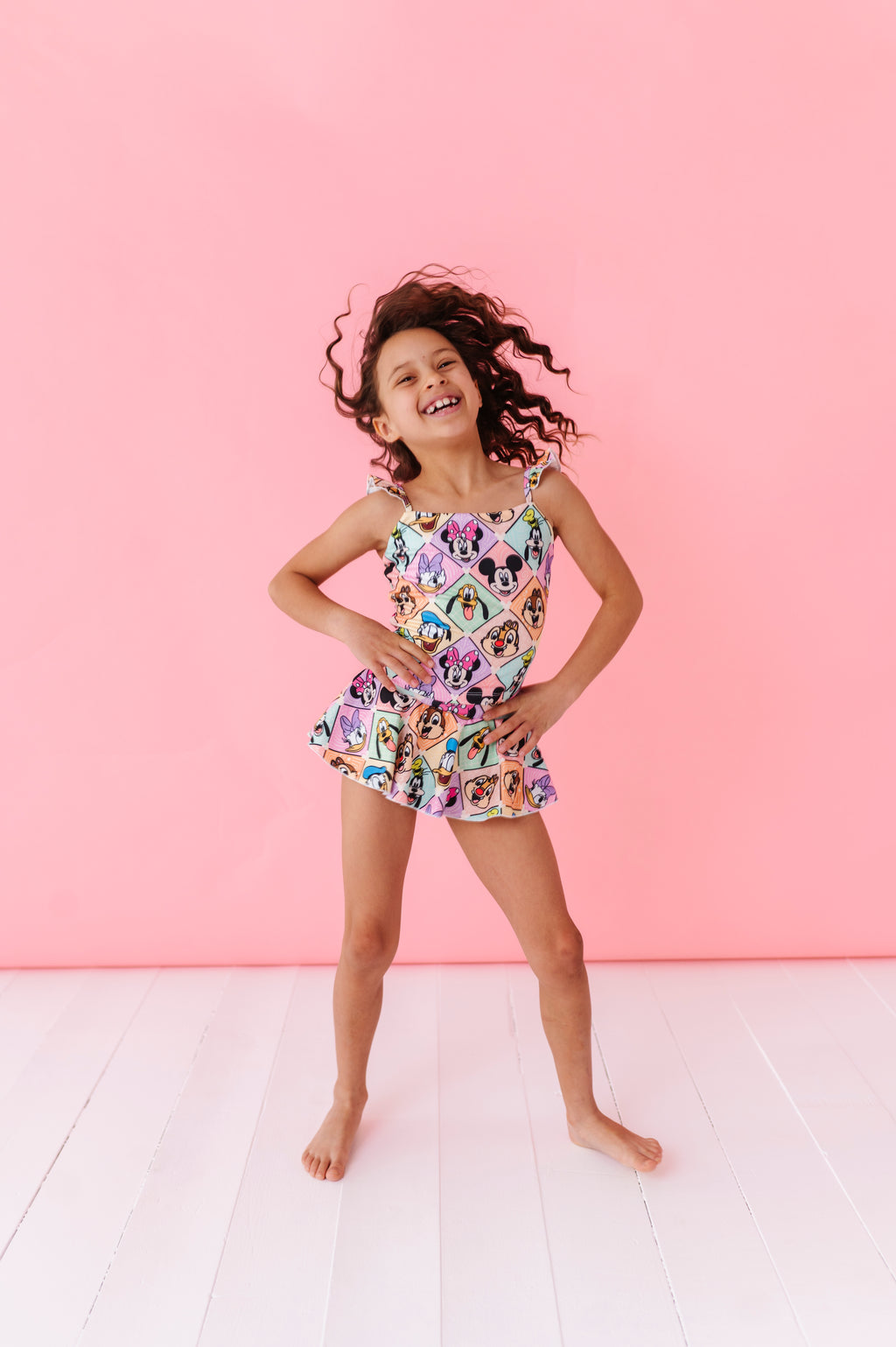Retro Characters | TWO-PIECE Skirted Suit