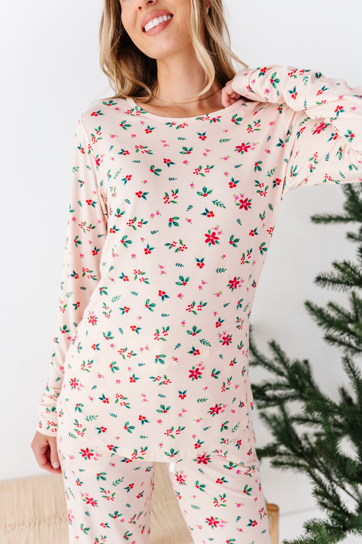 Holly Floral | WOMEN'S Long Sleeve Top
