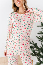 Load image into Gallery viewer, Holly Floral | WOMEN'S Long Sleeve Top