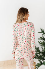 Load image into Gallery viewer, Holly Floral | WOMEN'S Long Sleeve Top