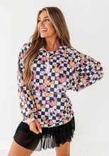 Load image into Gallery viewer, Checkered Minnie Pumpkins | (ADULT) 1/4th ZIP