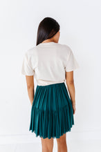 Load image into Gallery viewer, Merida | ADULT tee (CROP + FULL LENGTH HERE)