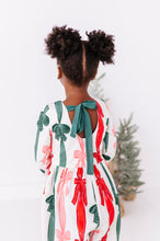 Load image into Gallery viewer, Wrapping Bows | ROMPER