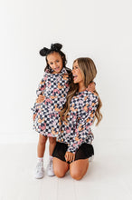 Load image into Gallery viewer, Checkered Minnie Pumpkins | KIDS 1/4th Zip Up