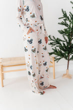 Load image into Gallery viewer, Magical Ornaments | WOMEN'S Pants
