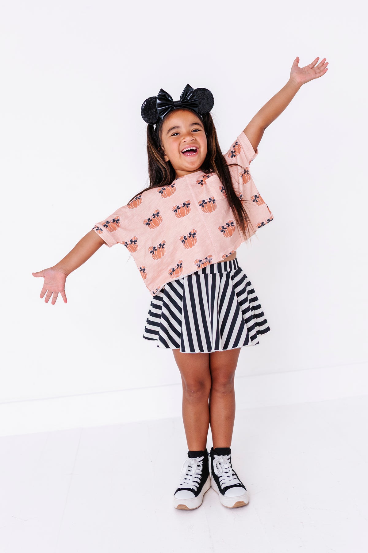 TAN Piggy Pumpkins | BOXY CROP