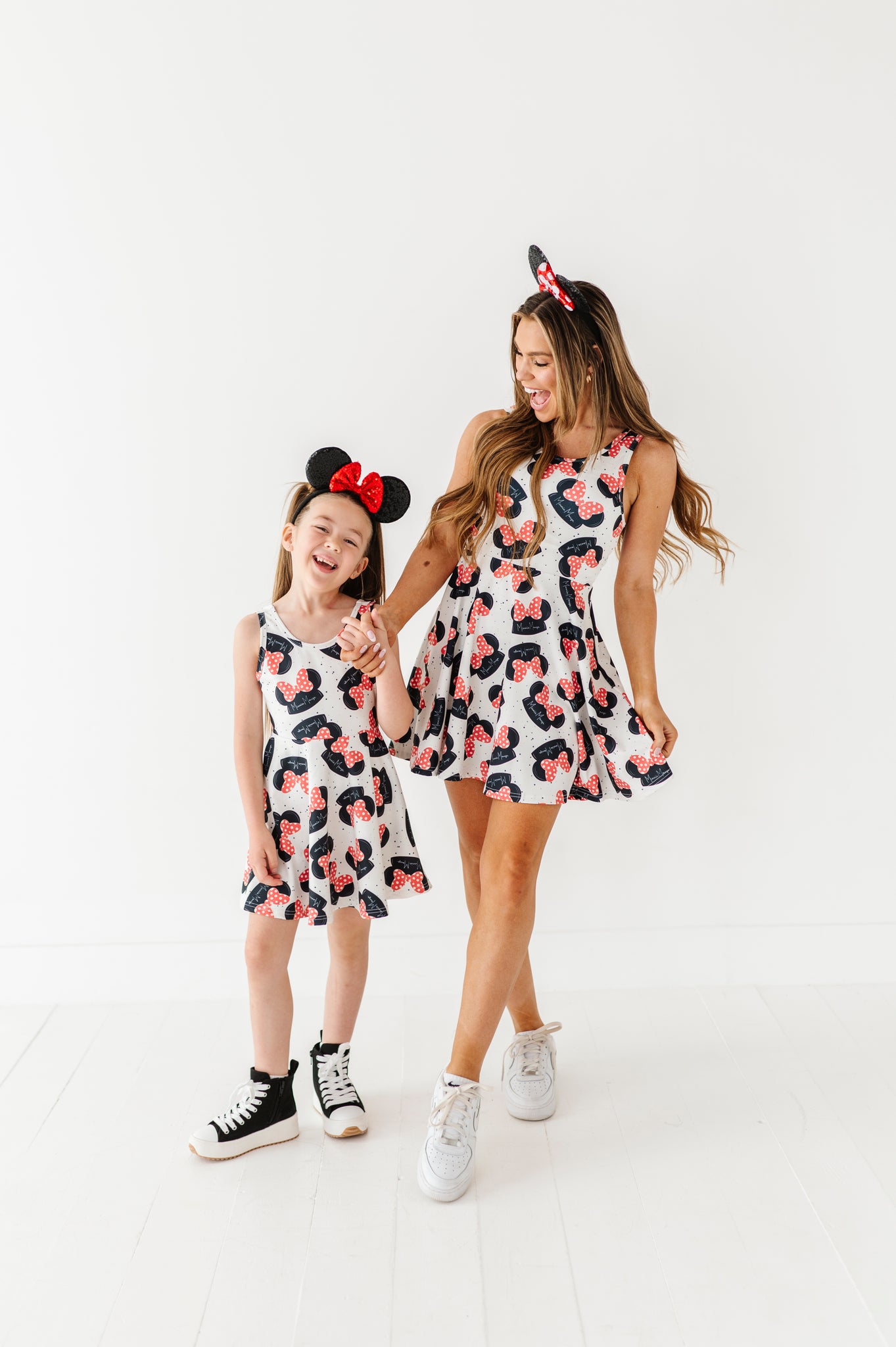 dress for women cute mouse 7 Cute Minnie Mouse Disneybound Outfit Ideas