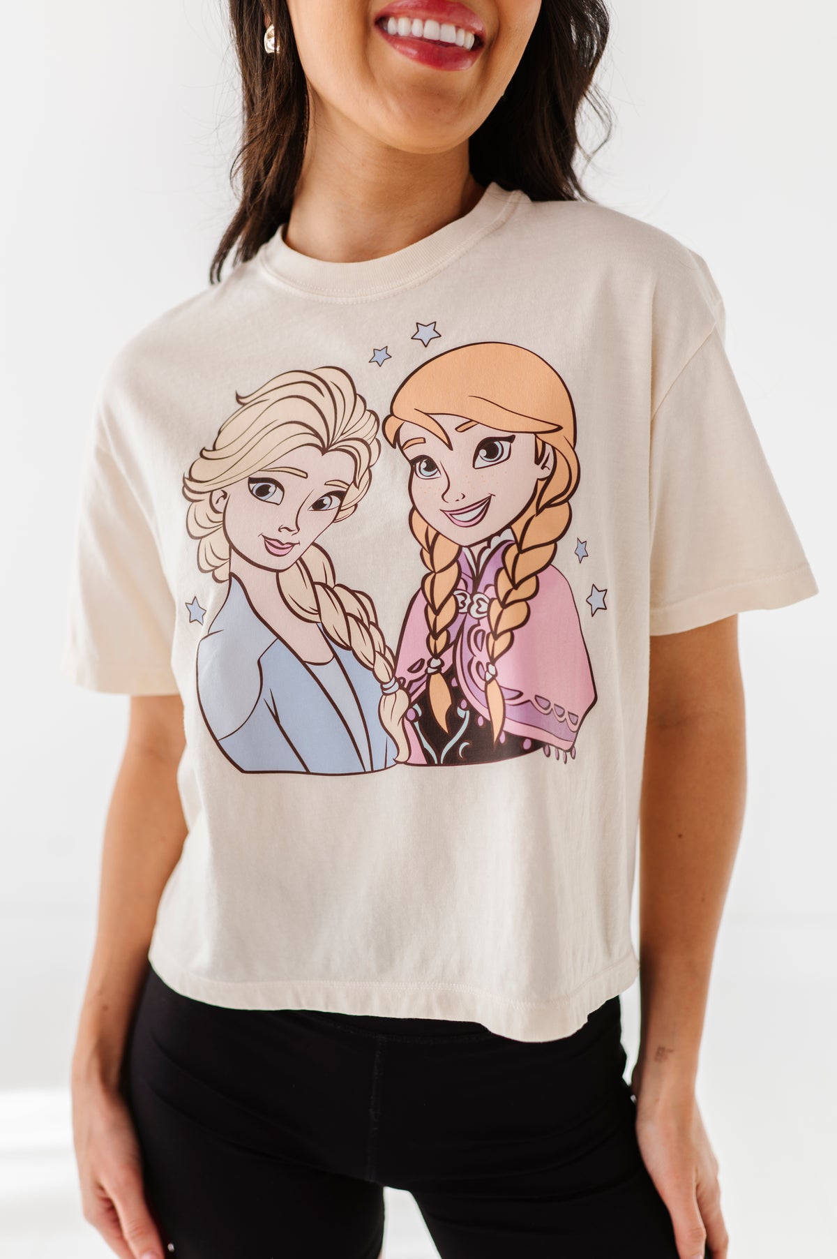 ICE SISTERS CROPPED | CREAM ADULT TEE