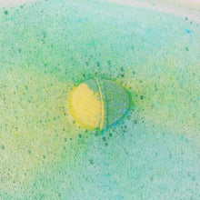 Load image into Gallery viewer, Egg 4-pack Bath Bombs (surprise figure inside!)