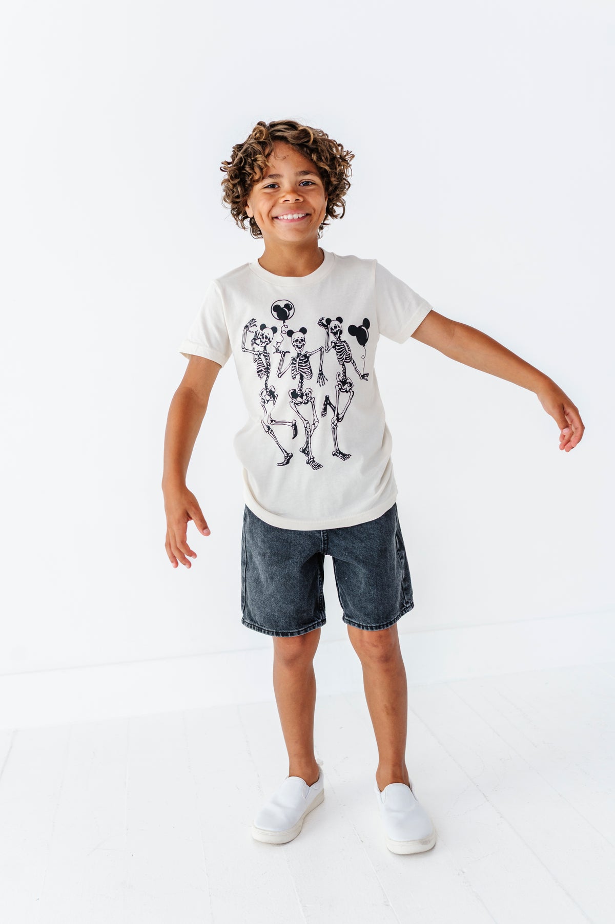 Skelly Magic | KIDS TEE