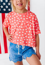 Load image into Gallery viewer, RED Stars | BOXY CROP