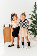 Load image into Gallery viewer, Gingerbread Bow | Scoop Back TEE