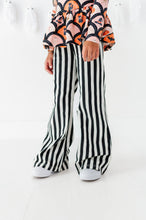 Load image into Gallery viewer, Spooky Scallops | Peplum