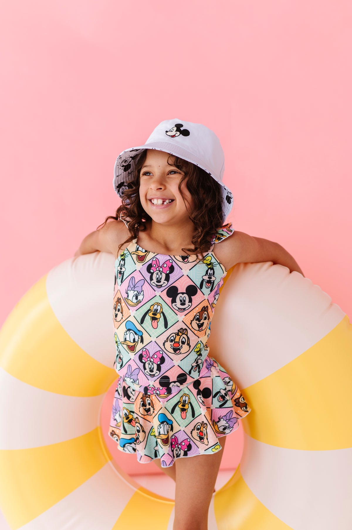 Retro Characters | TWO-PIECE Skirted Suit