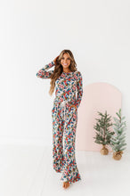 Load image into Gallery viewer, Holly Floral | Women’s PJ PANTS