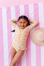 Load image into Gallery viewer, Happy Daisy | RASHGUARD ONE-PIECE