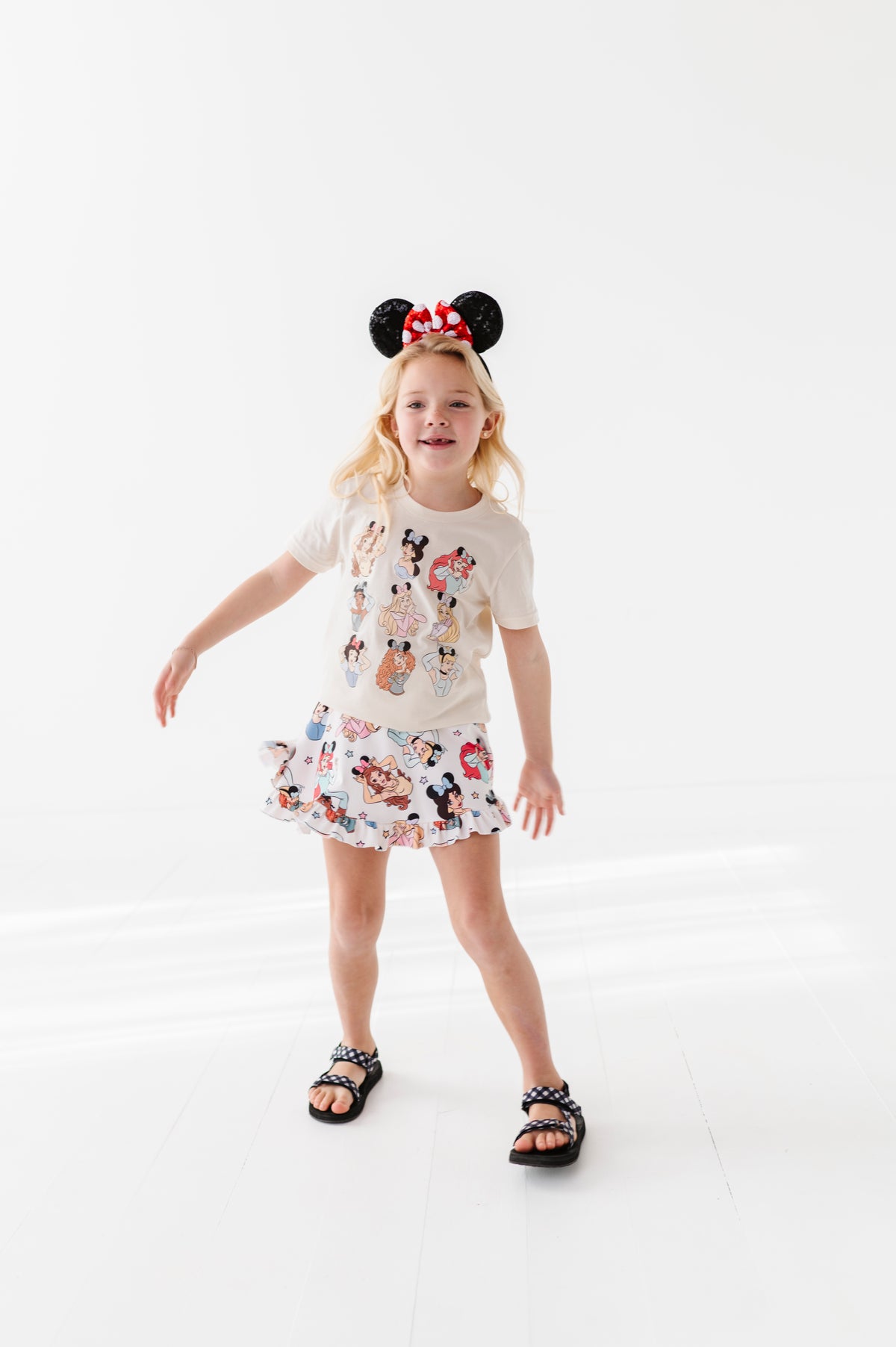 PRINCESSES | CREAM KIDS TEE